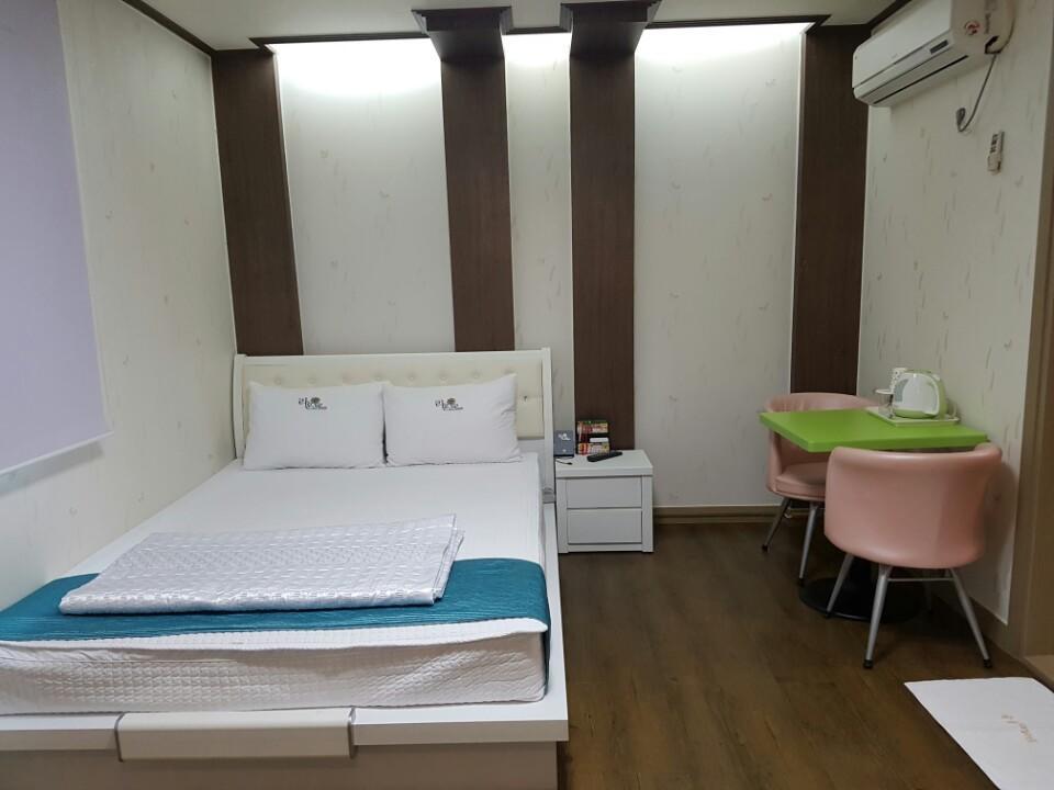 Raon Hotel Gwangyang  Екстериор снимка